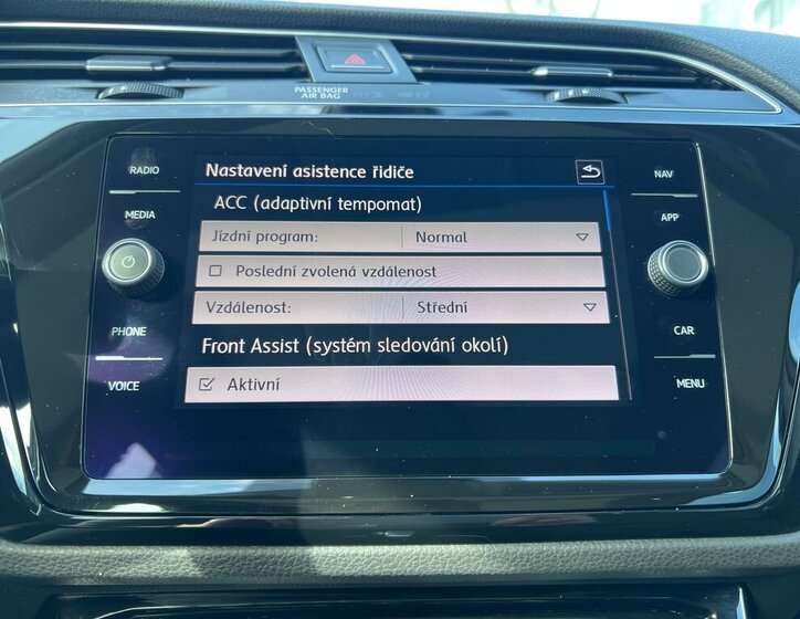 Volkswagen Touran MPV 1,5 l 110 kw