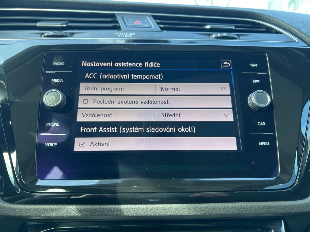 Volkswagen Touran MPV 1,5 l 110 kw