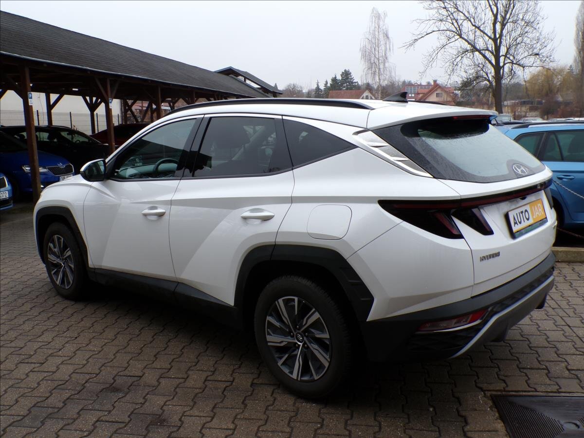 Hyundai Tucson SUV 1,6 l 110 kw