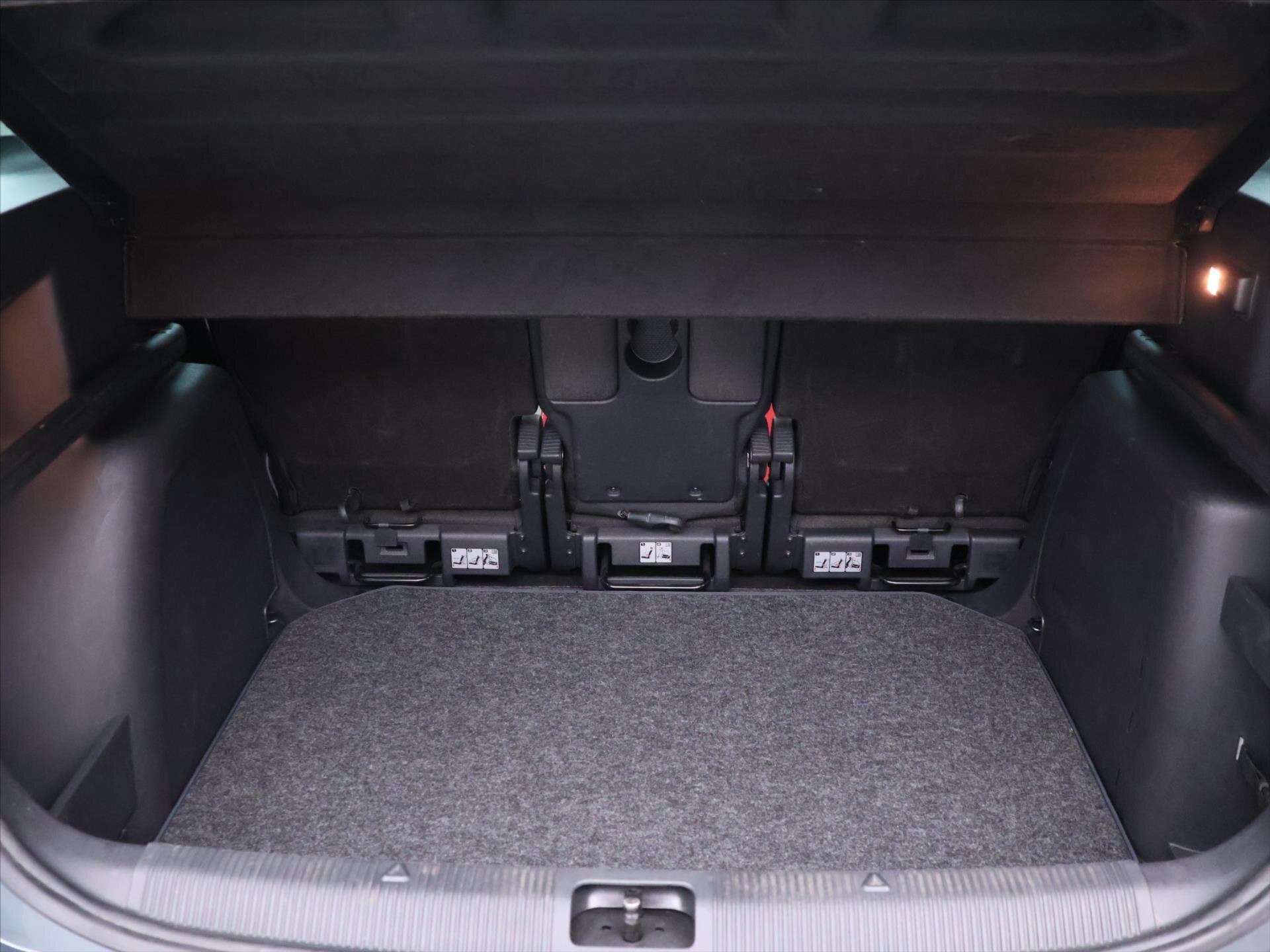 Škoda Yeti SUV / Terénní 1,2 l 77 kw