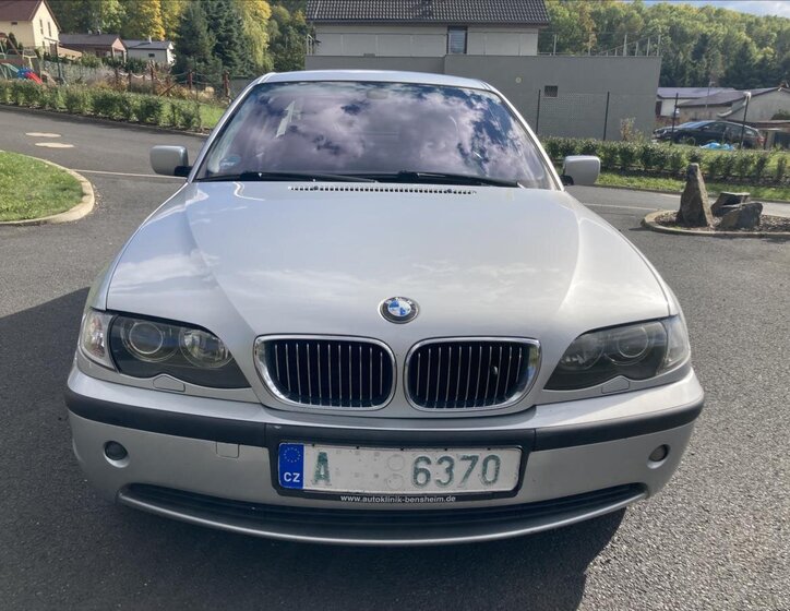 BMW Řada 3 Sedan / Limuzína 2,5 l 141 kw