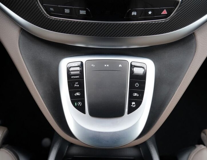 Mercedes-Benz Třídy V 39