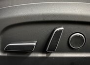 Tesla Model 3 Sedan 0,0 324 kw