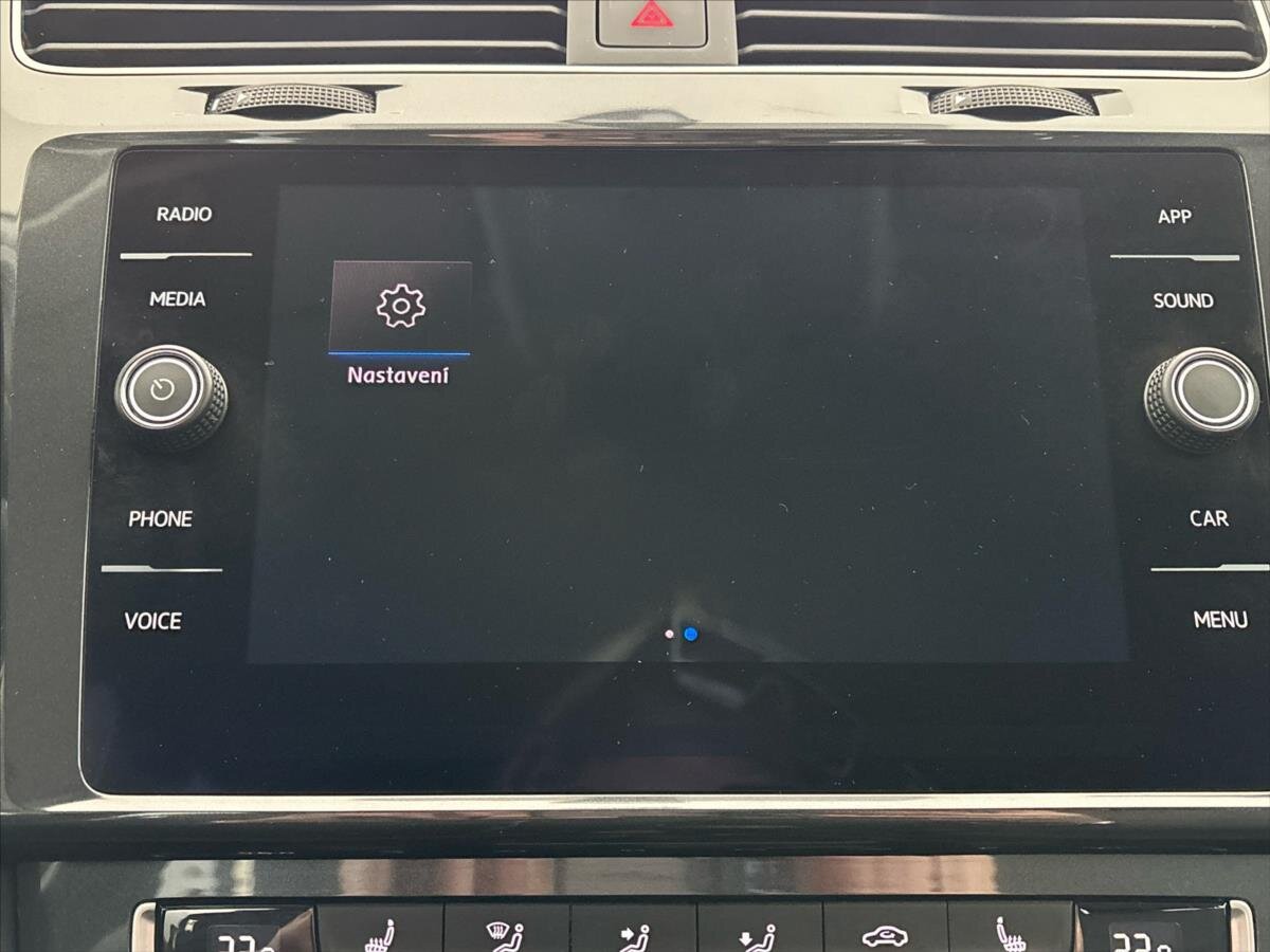 Volkswagen Golf Kombi 1,5 l 96 kw