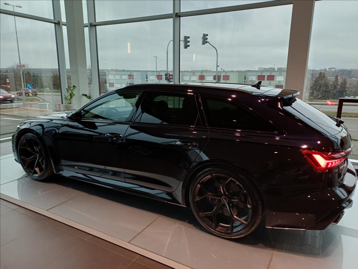 Audi RS 6 Kombi 4,0 l 463 kw