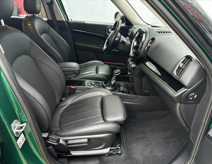 Mini Countryman Kombi 1,5 l 162 kw