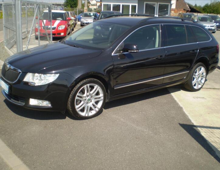 Škoda Superb 2