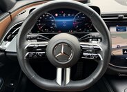 Mercedes-Benz Třídy E Kombi 2,0 l 145 kw