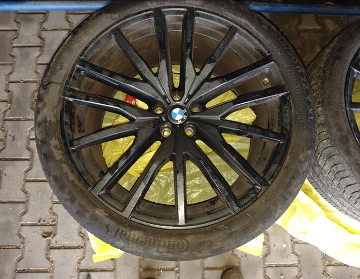 BMW X6 SUV 3,0 l 210 kw