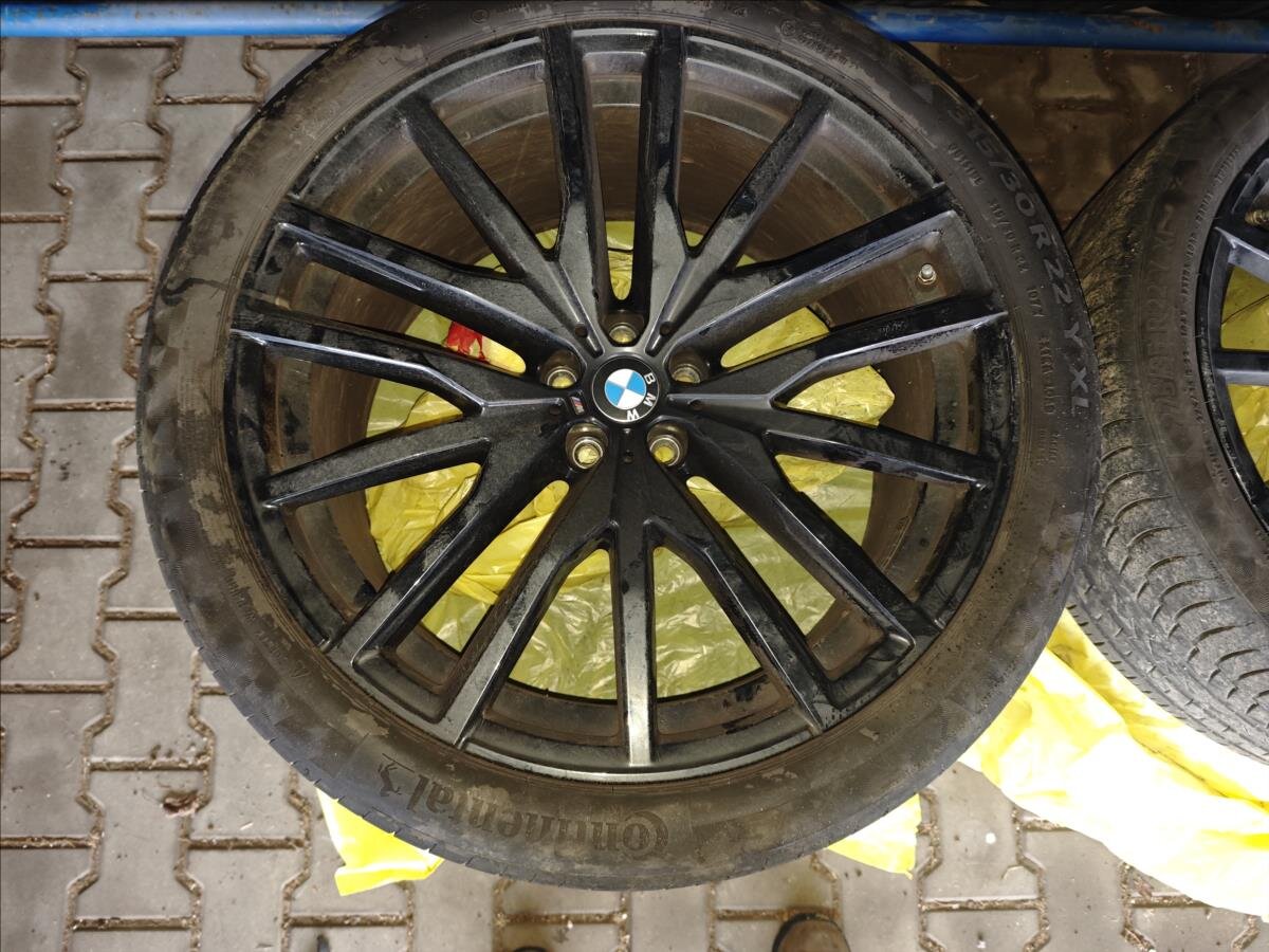 BMW X6 SUV 3,0 l 210 kw