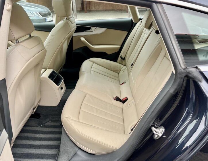 Audi A5 Liftback 296,0 210 kw