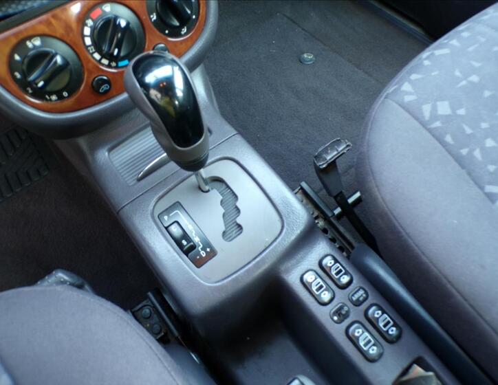 Mercedes-Benz Třídy A 10