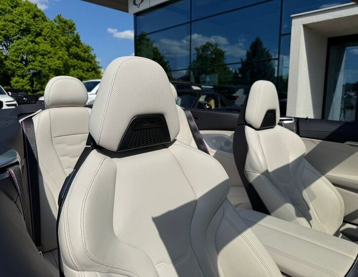 BMW Řada 8 Kabriolet 4,4 l 390 kw