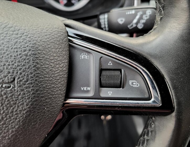 Škoda Karoq SUV / Terénní 1,6 l 85 kw