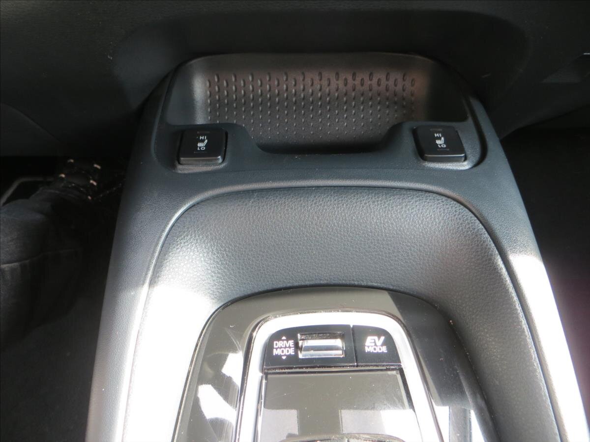 Toyota Corolla Sedan 1,8 l 72 kw