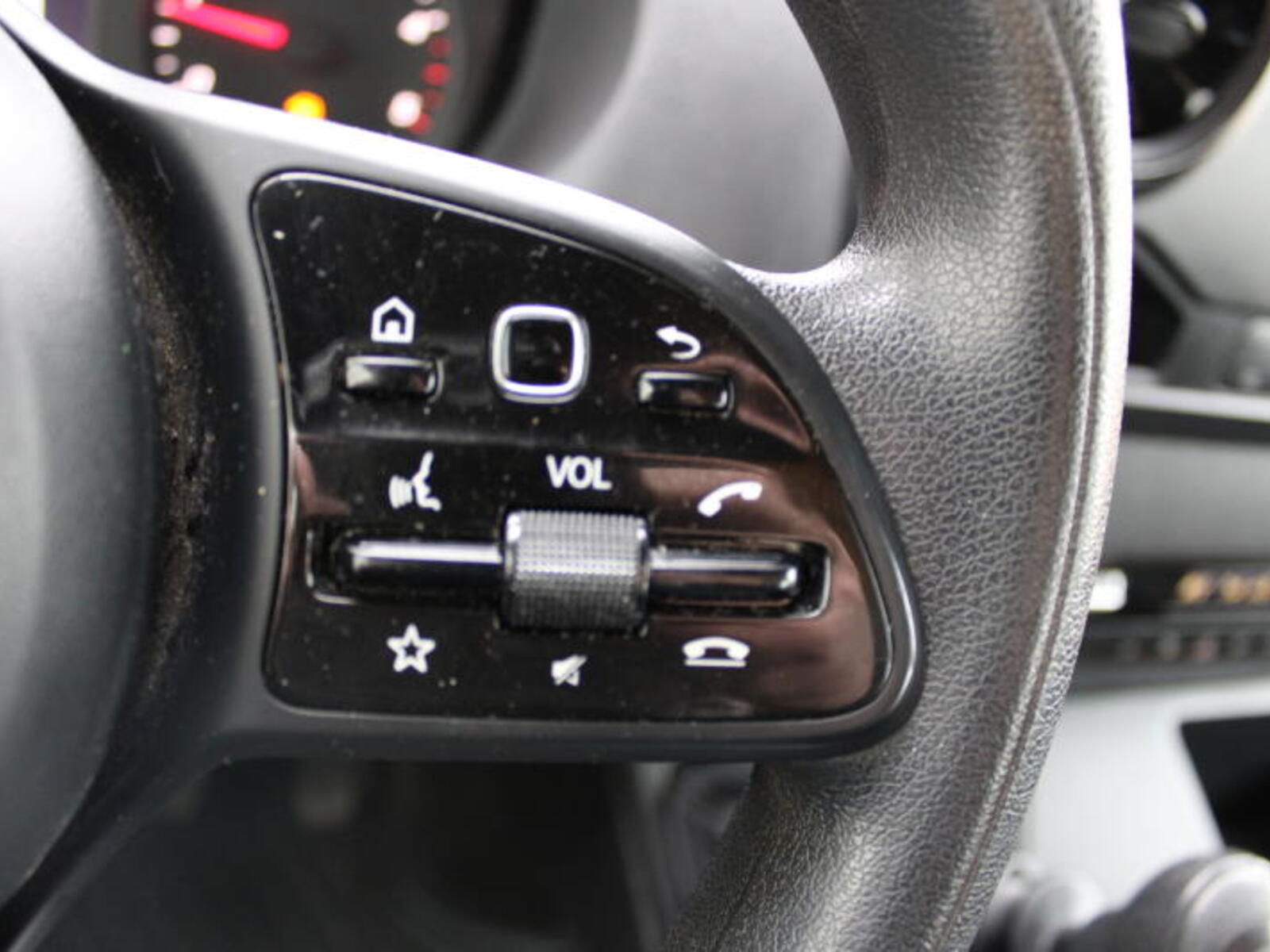 Mercedes-Benz Sprinter 20