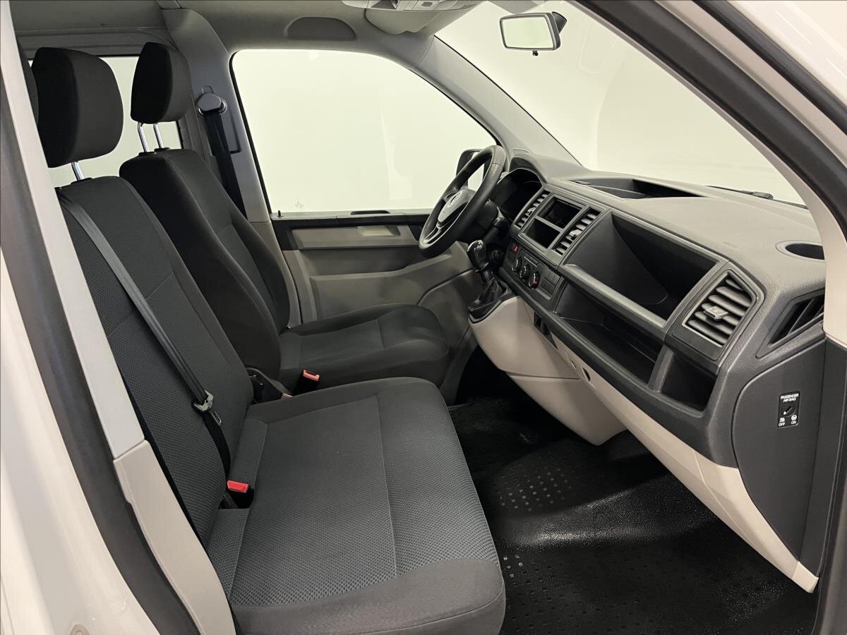 Volkswagen Transporter Kombi 2,0 l 75 kw