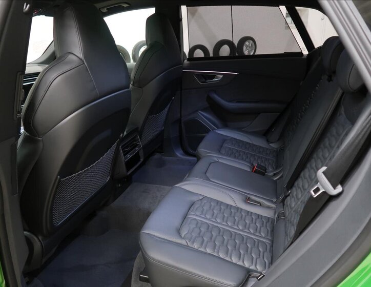 Audi RS Q8 SUV / Terénní 4,0 l 441 kw