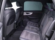 Audi Q7 14