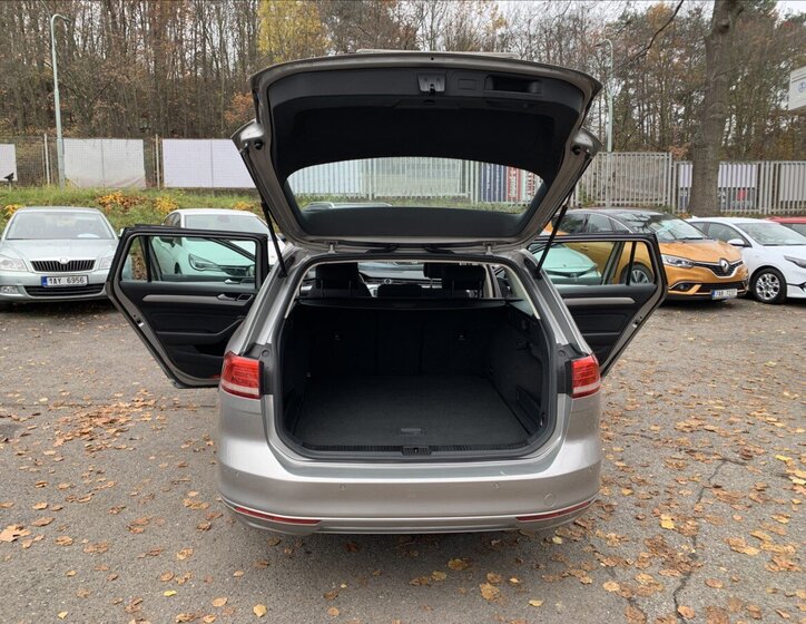 Volkswagen Passat 17