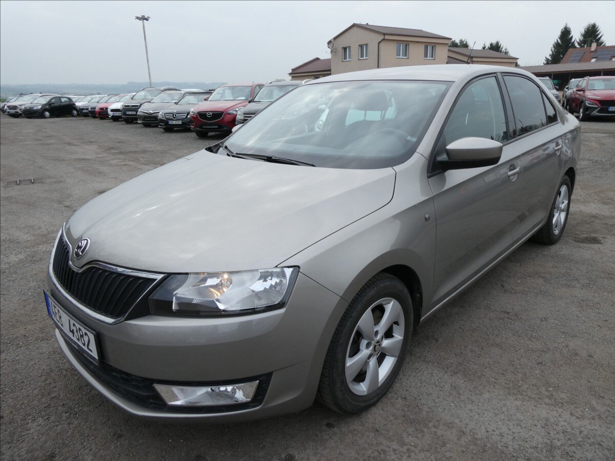 Škoda Rapid Sedan / Limuzína 1,2 l 77 kw