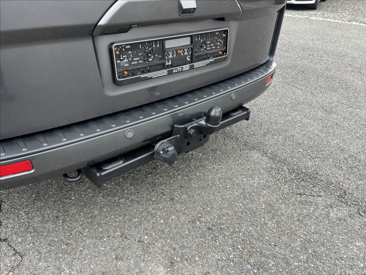 Ford Tourneo Custom Kombi 2,0 l 136 kw