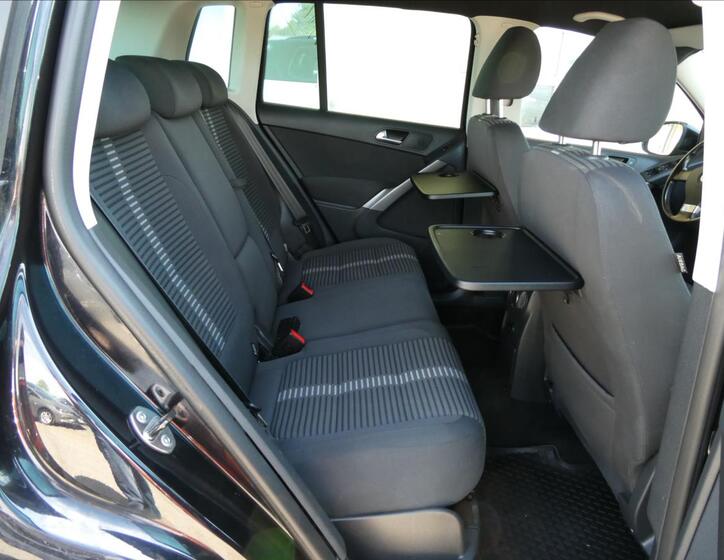 Volkswagen Tiguan 20