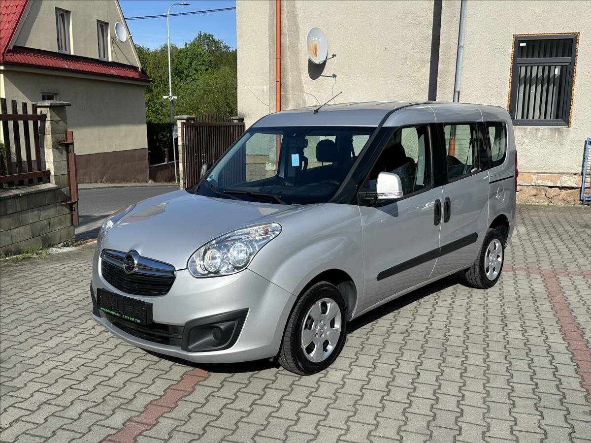 Opel Combo Kombi 1,6 l 66 kw