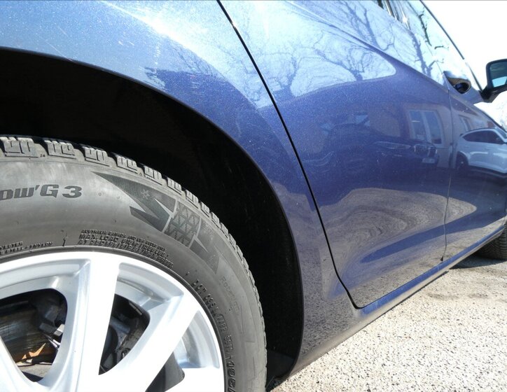 Volkswagen Golf Kombi 1,6 l 81 kw