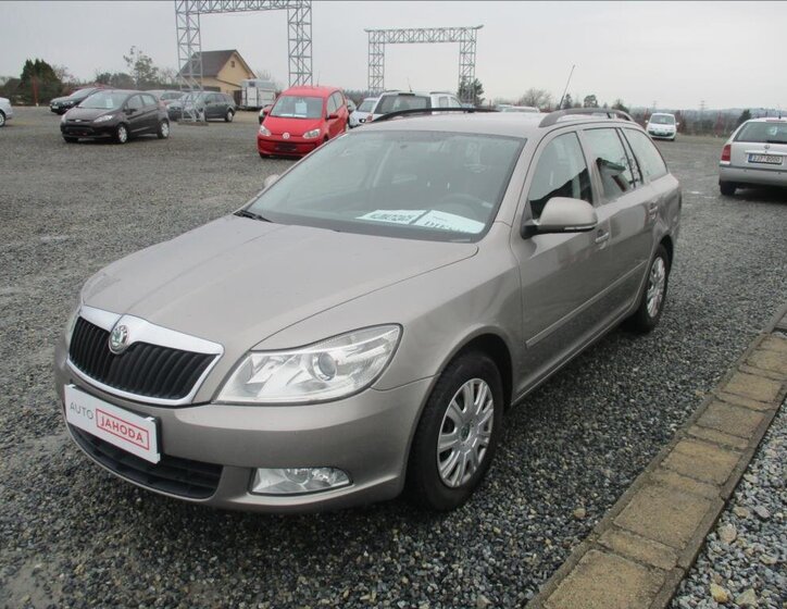 Škoda Octavia Kombi 1,6 l 77 kw