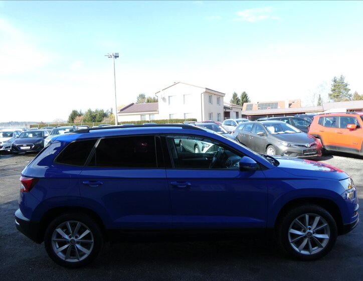 Škoda Karoq SUV / Terénní 2,0 l 110 kw