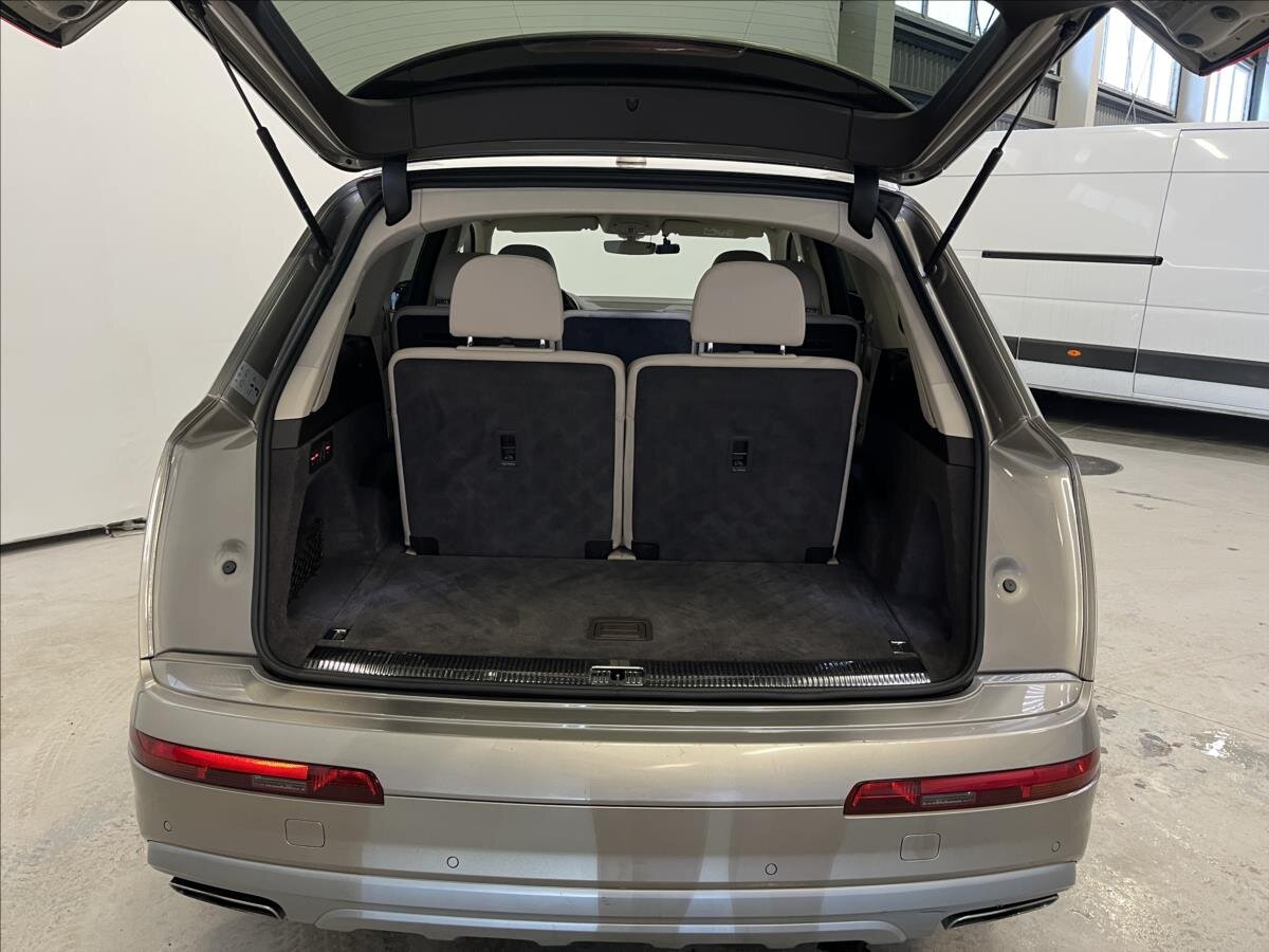 Audi Q7 SUV 3,0 l 200 kw