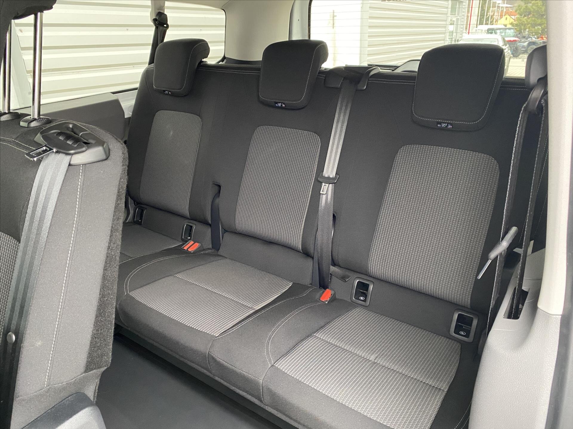 Volkswagen Transporter Kombi 2,0 l 125 kw