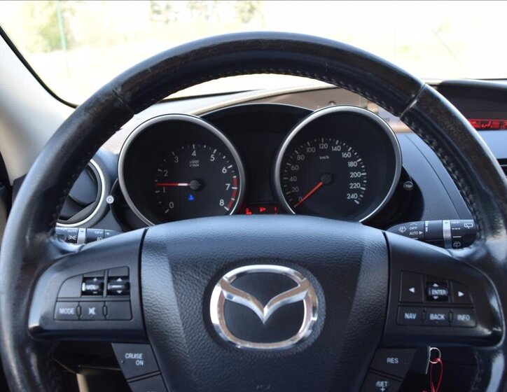 Mazda 3 Hatchback 1,6 l 77 kw
