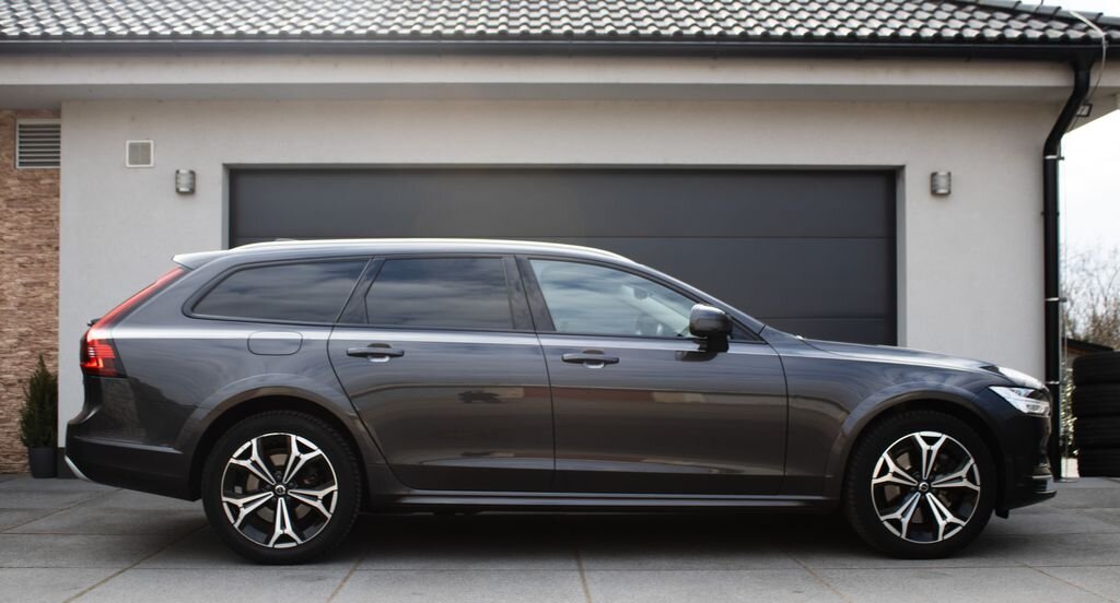 Volvo V90 Kombi 2,0 l 173 kw