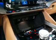 Jeep Grand Wagoneer SUV 6,4 l 351 kw