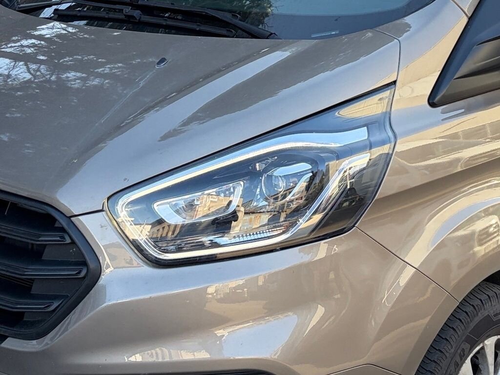 Ford Tourneo Custom Kombi 2,0 l 136 kw