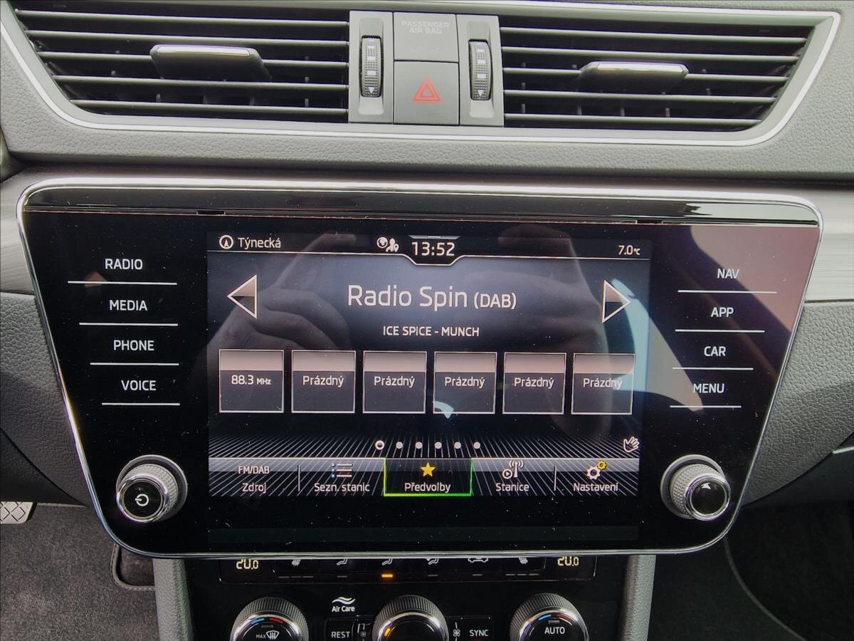 Škoda Superb Kombi 1,5 l 110 kw