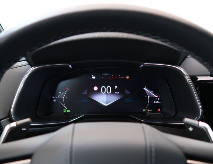 DS Automobiles DS7 Crossback 24