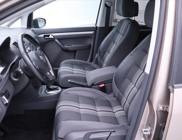 Volkswagen Touran MPV 1,4 l 103 kw