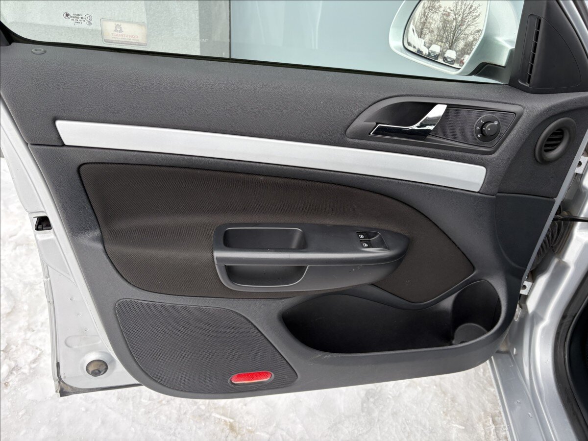 Škoda Octavia Sedan 1,6 l 77 kw