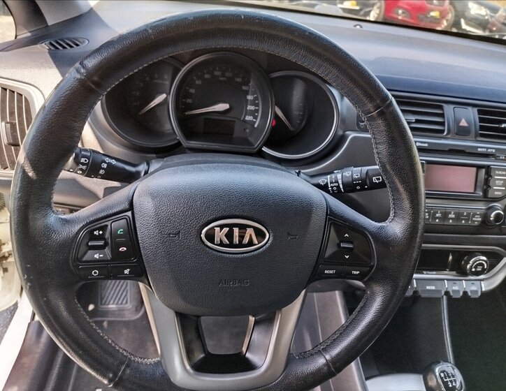 KIA Rio Hatchback 1,4 l 66 kw