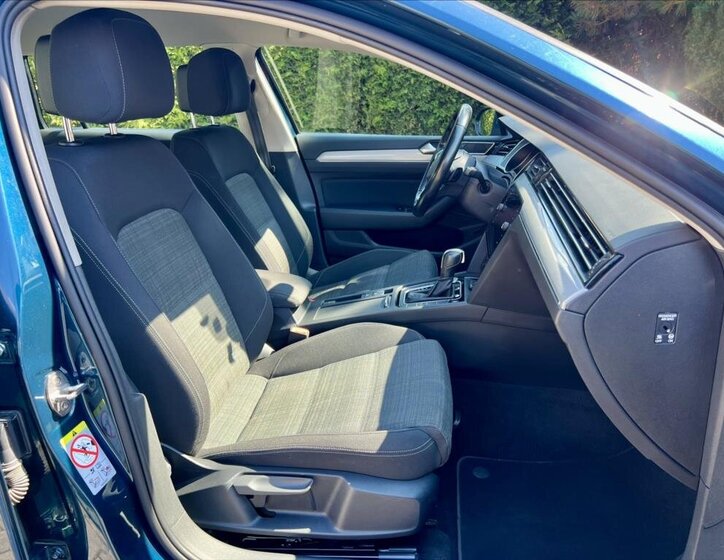 Volkswagen Passat Kombi 2,0 l 110 kw