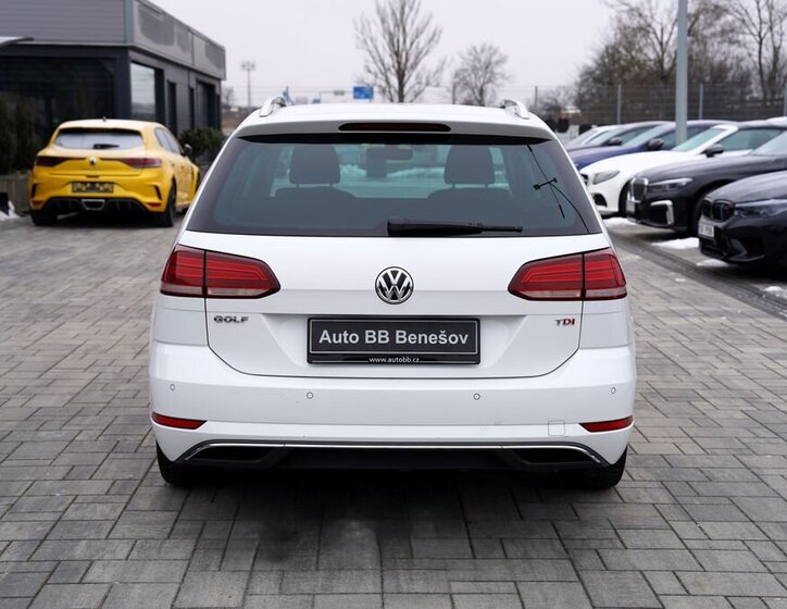 Volkswagen Golf Kombi 1,6 l 85 kw