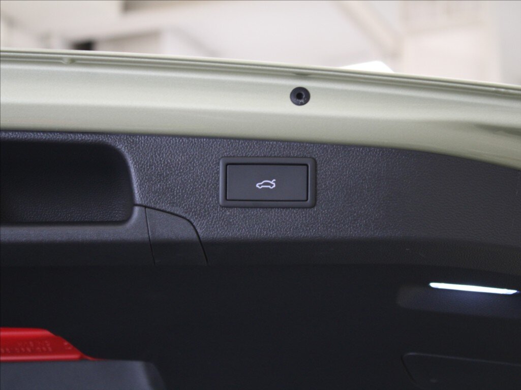 Škoda Superb Kombi 1,5 l 150 kw