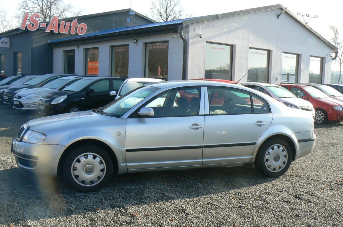 Škoda Superb Sedan 1,9 l 74 kw