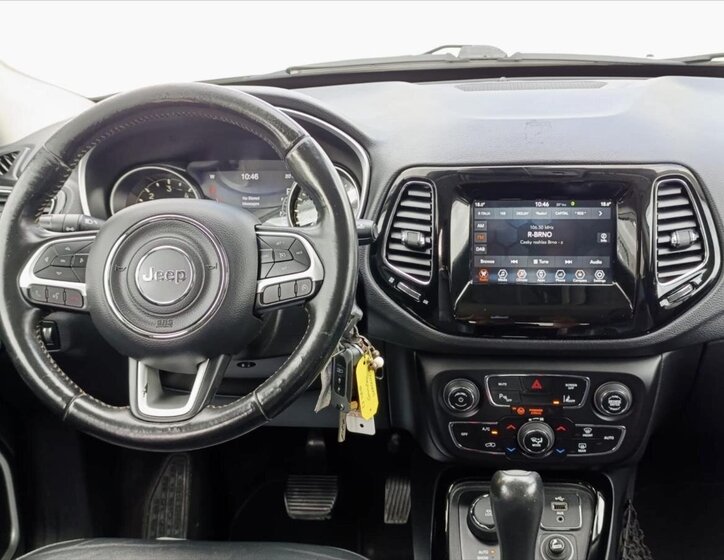 Jeep Compass SUV 2,0 l 125 kw