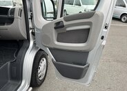 Peugeot Boxer Kombi 2,2 l 88 kw