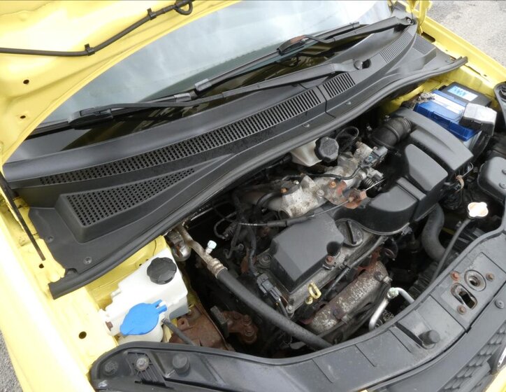 KIA Picanto Hatchback 1,1 l 48 kw