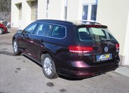 Volkswagen Passat Kombi 1,4 l 92 kw